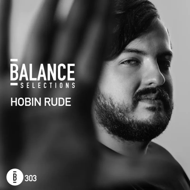 Hobin Rude balance art