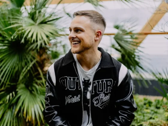 Lloyd barwood website image